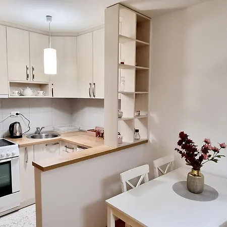 Stan Na Dan Kalina Apartment Lukavica